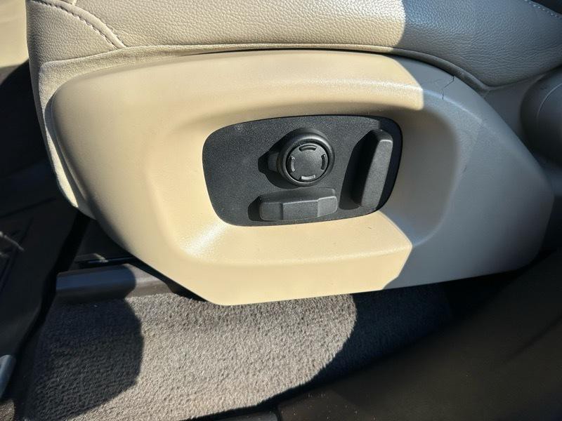 2016 Land Rover Range Rover Sport Image 33