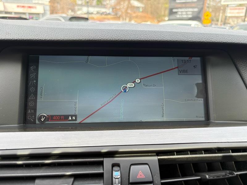 2011 BMW 5 Series Image 13