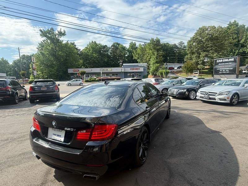 2011 BMW 5 Series Image 5