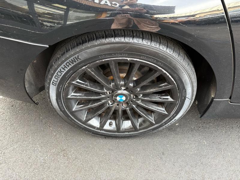 2011 BMW 5 Series Image 27