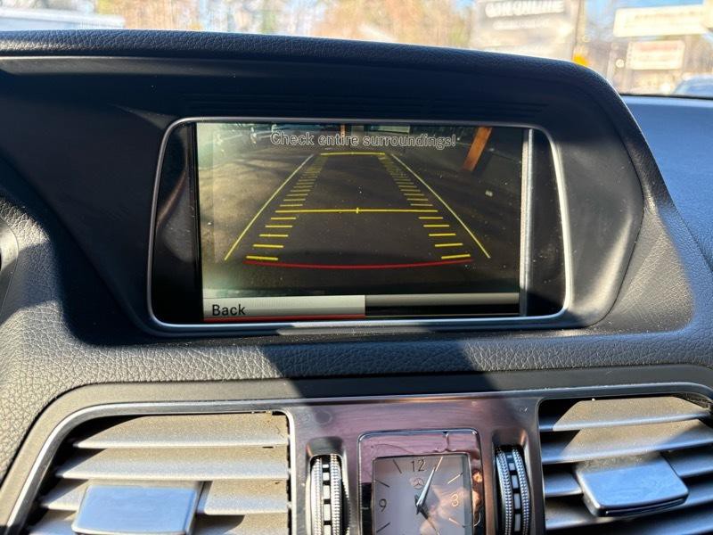 2014 Mercedes-Benz E-Class Image 14