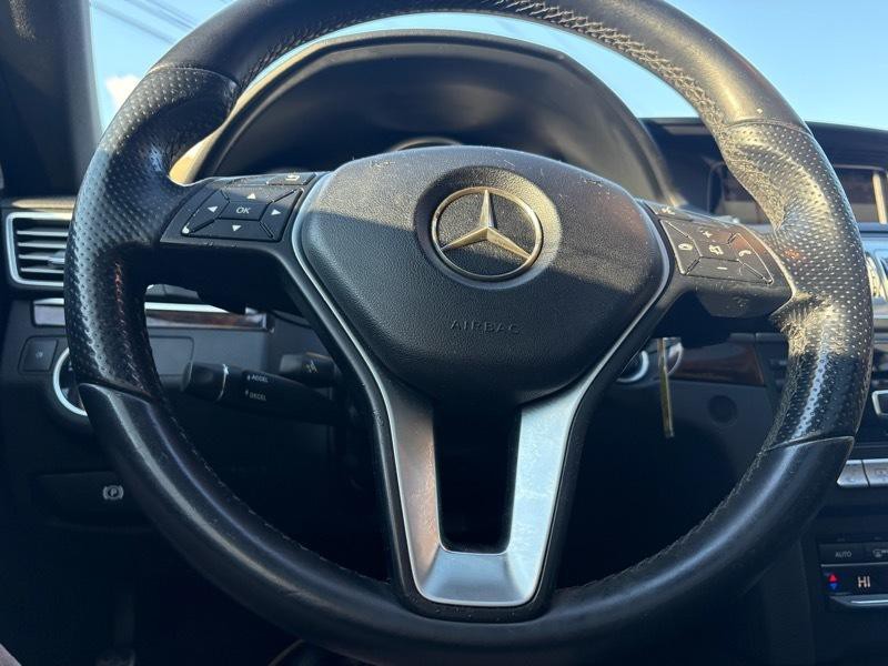 2014 Mercedes-Benz E-Class Image 18