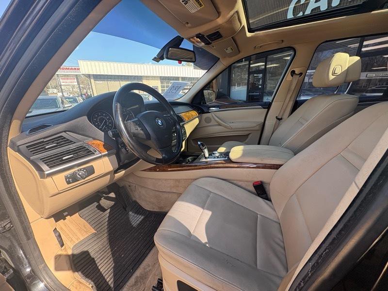 2008 BMW X5 Image 10