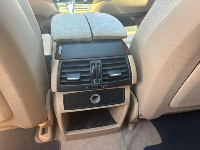 2008 BMW X5 Image 18