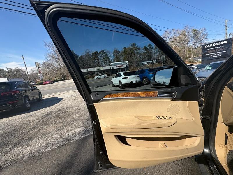 2008 BMW X5 Image 20