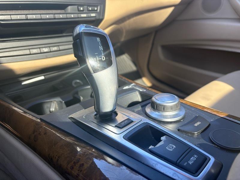 2008 BMW X5 Image 24