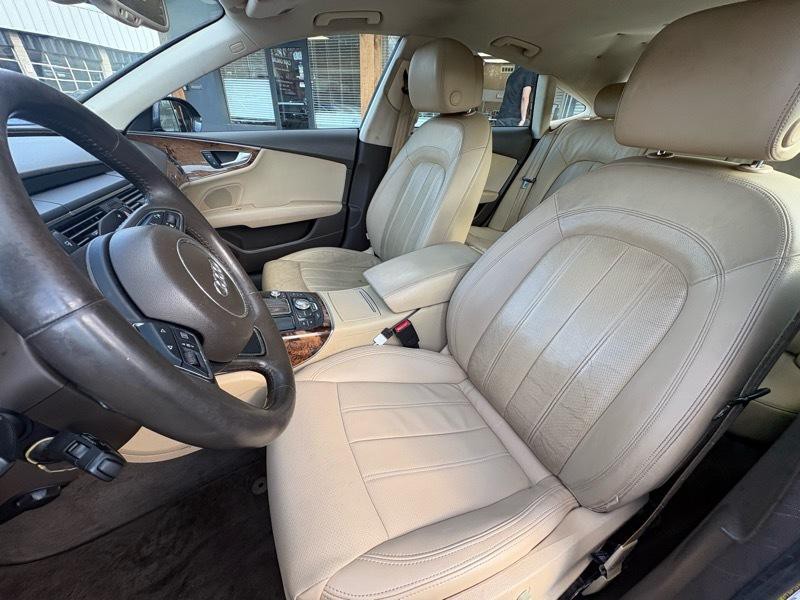 2012 Audi A7 Image 10