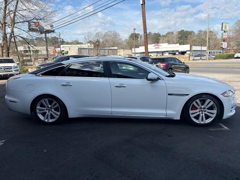 2014 Jaguar XJ Image 4