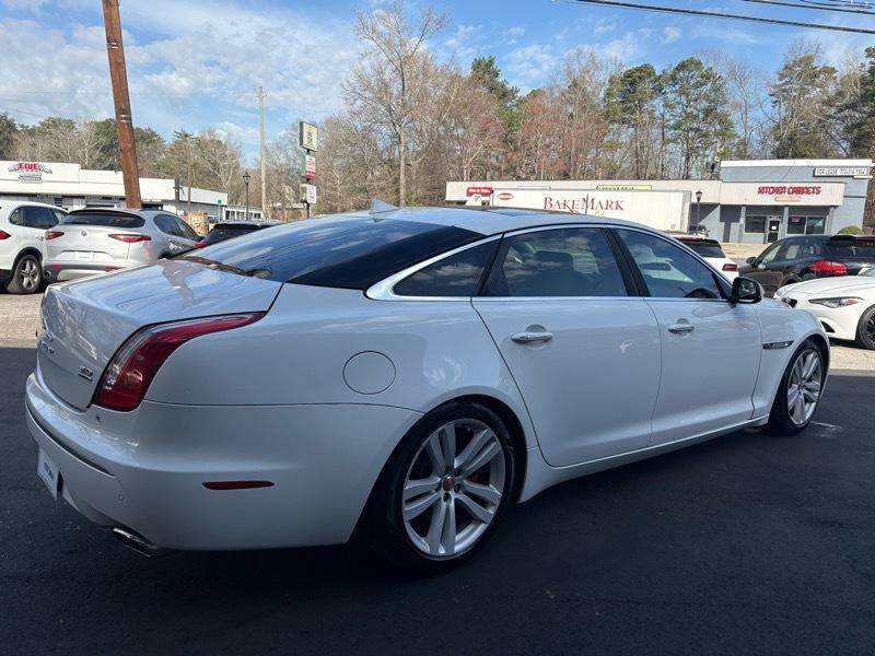2014 Jaguar XJ Image 5