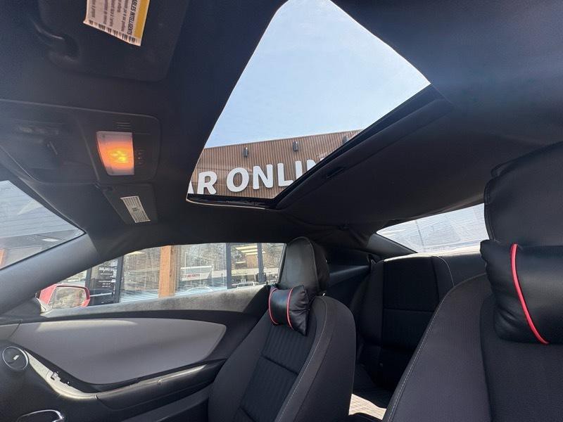 2014 Chevrolet Camaro Image 13