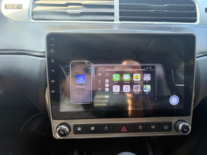 2014 Chevrolet Camaro Image 20