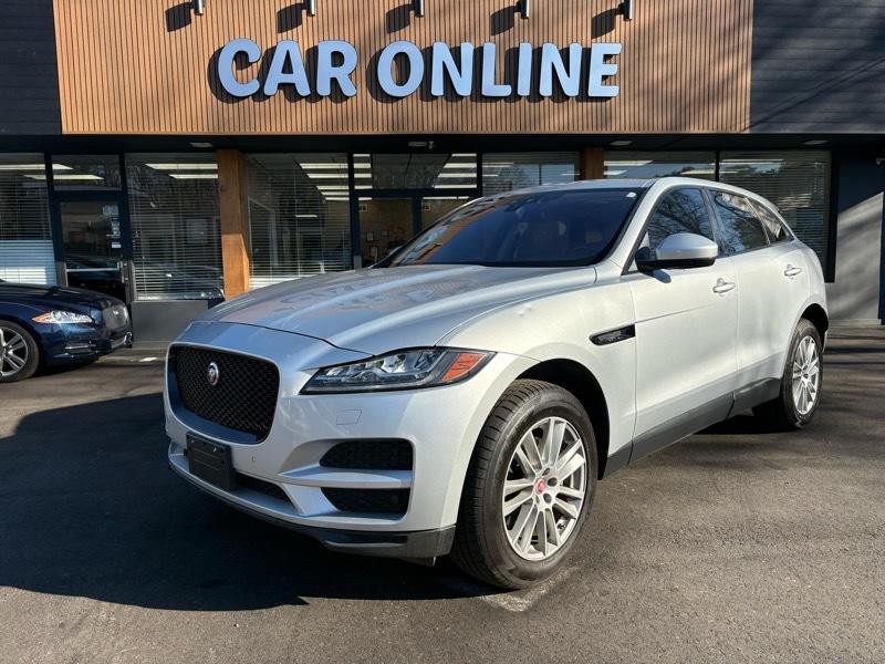 2017 Jaguar F-PACE Image 1