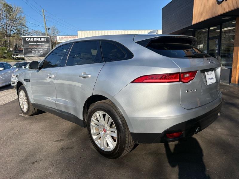 2017 Jaguar F-PACE Image 7