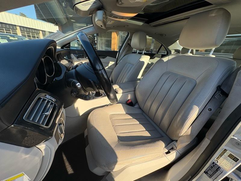 2013 Mercedes-Benz CLS-Class Image 11