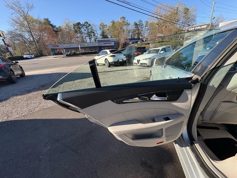 2013 Mercedes-Benz CLS-Class Image 19