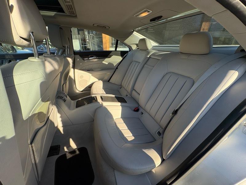 2013 Mercedes-Benz CLS-Class Image 23