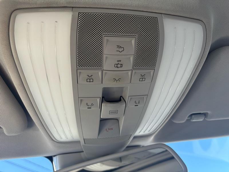 2013 Mercedes-Benz CLS-Class Image 24