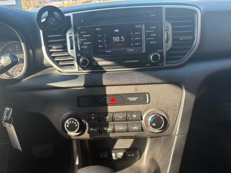 2017 Kia Sportage Image 12
