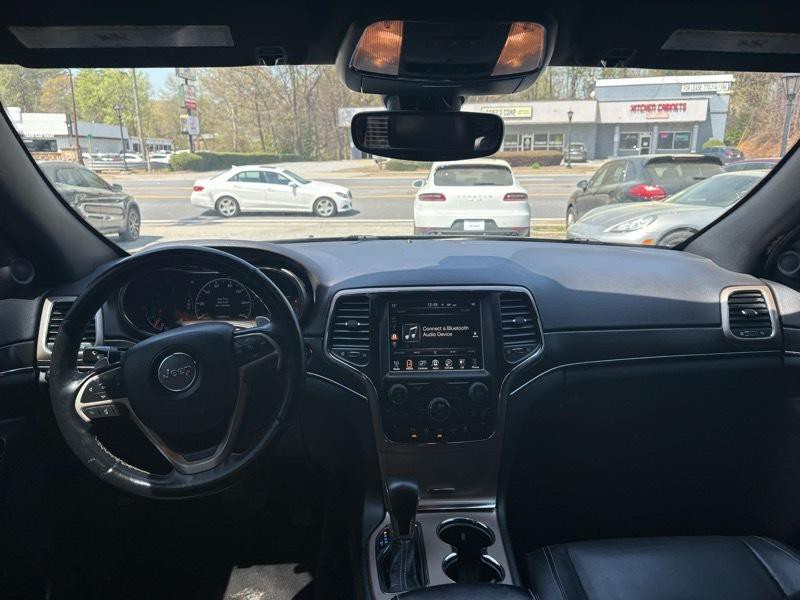 2017 Jeep Grand Cherokee Image 9