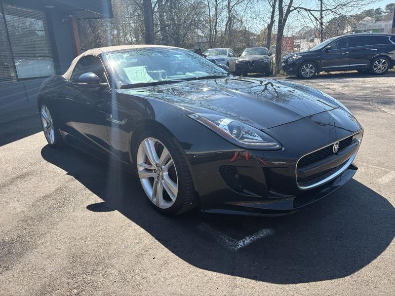 2014 Jaguar F-TYPE Image 11