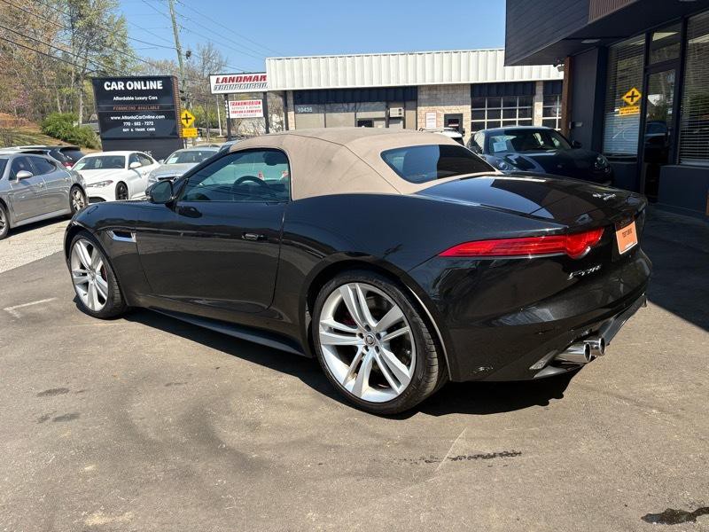 2014 Jaguar F-TYPE Image 15