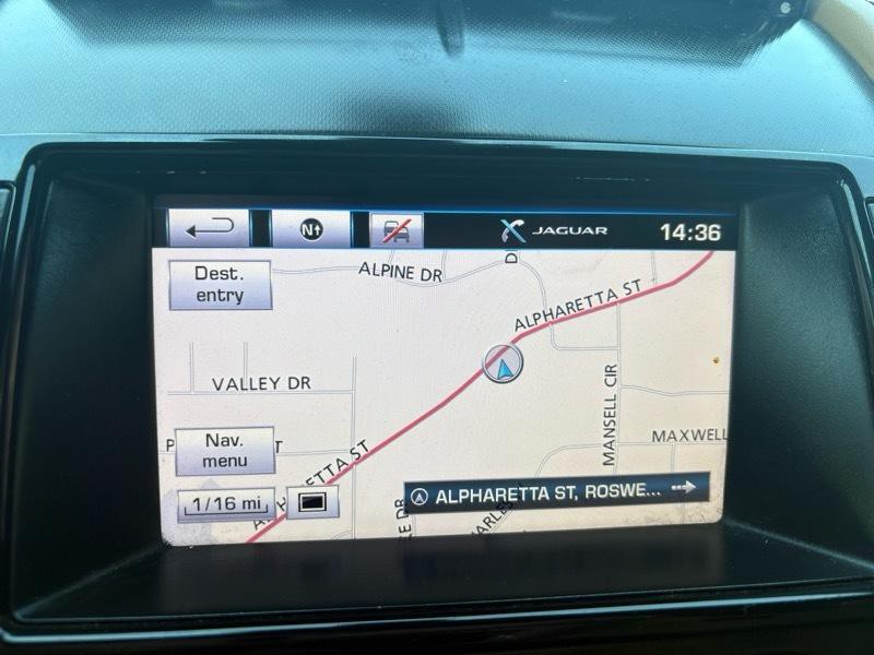 2014 Jaguar F-TYPE Image 19