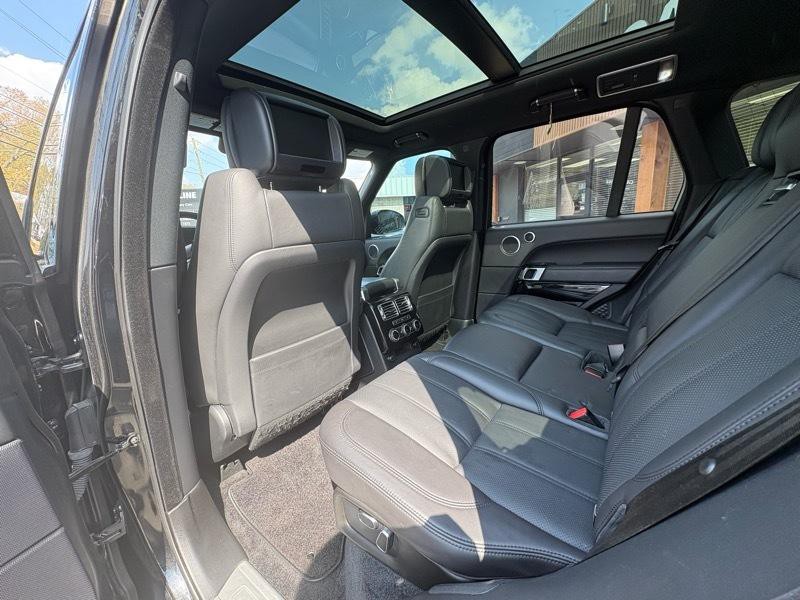 2014 Land Rover Range Rover Image 12