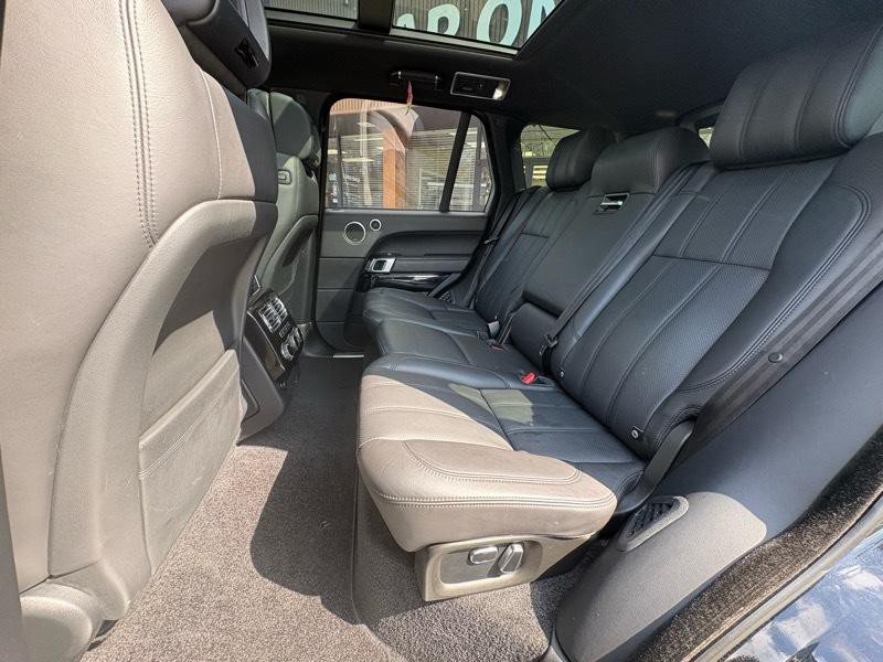 2014 Land Rover Range Rover Image 13
