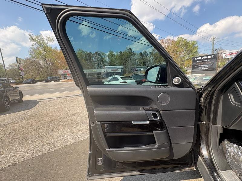 2014 Land Rover Range Rover Image 21