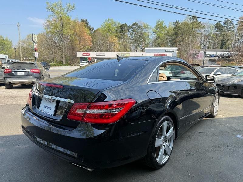 2012 Mercedes-Benz E-Class Image 4