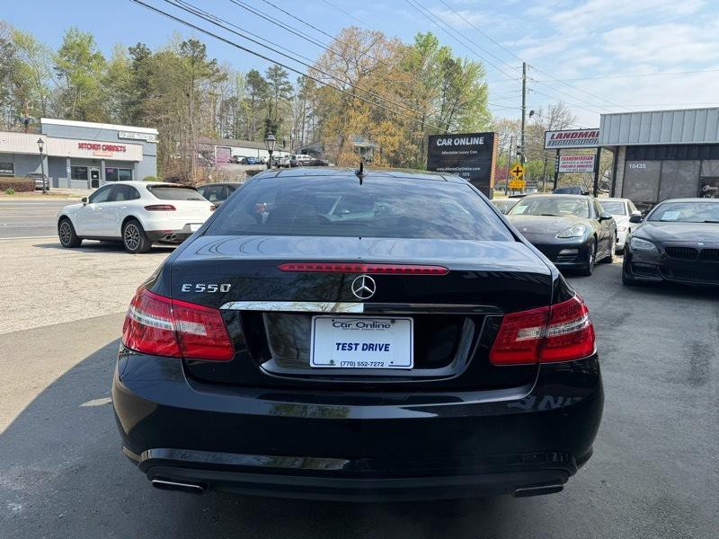 2012 Mercedes-Benz E-Class Image 5