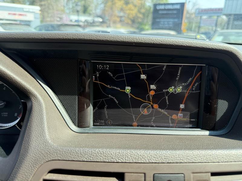 2012 Mercedes-Benz E-Class Image 13