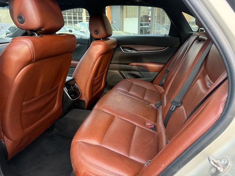 2016 Cadillac XTS Image 14