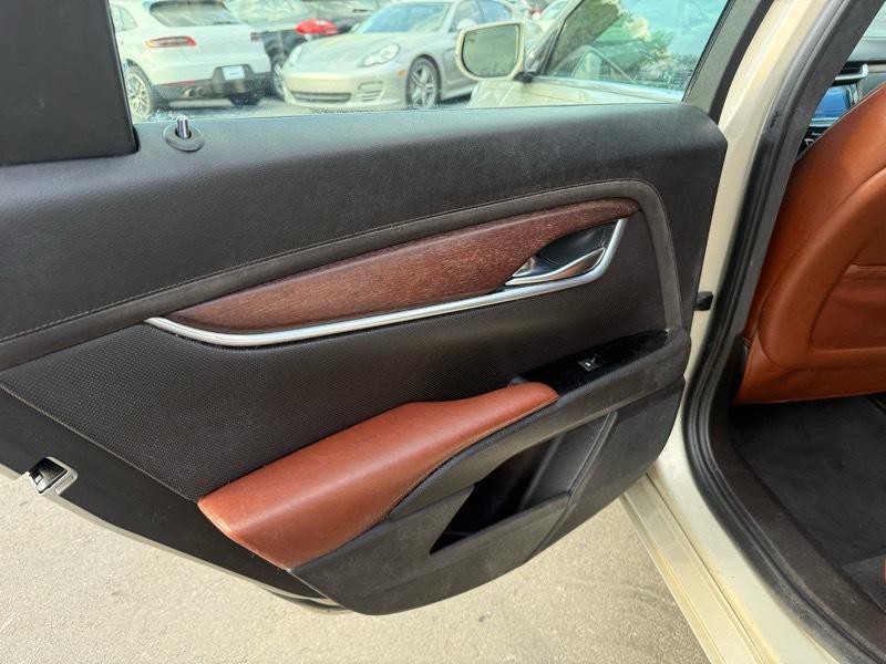 2016 Cadillac XTS Image 15