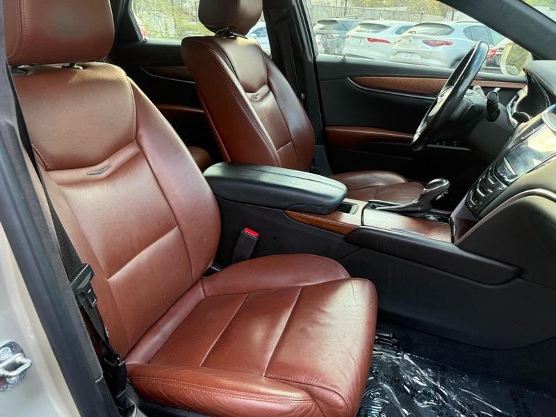 2016 Cadillac XTS Image 19