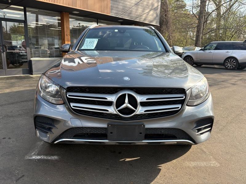 2016 Mercedes-Benz GLC-Class Image 2