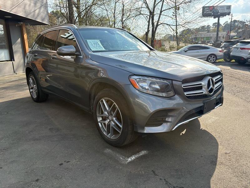 2016 Mercedes-Benz GLC-Class Image 3