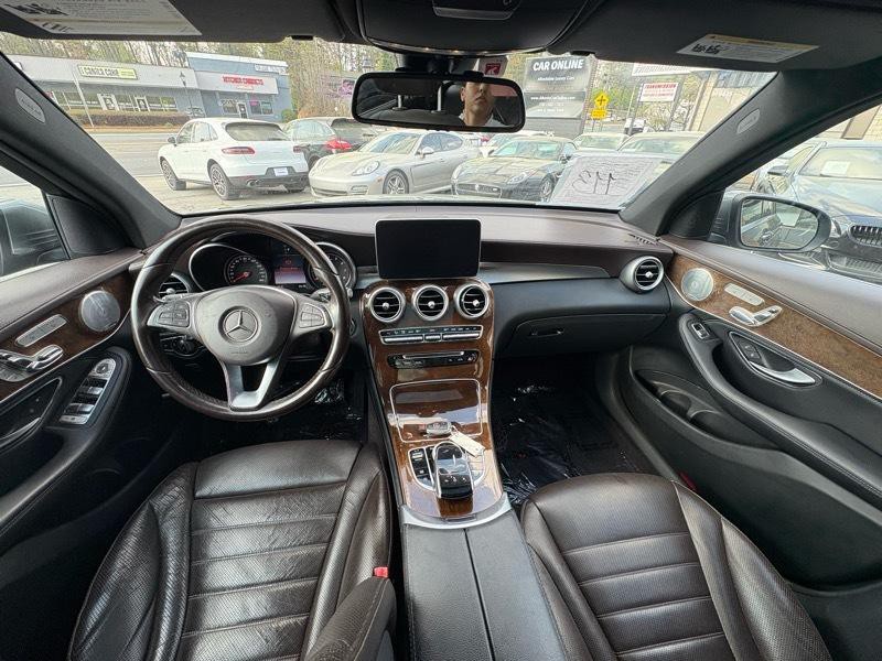 2016 Mercedes-Benz GLC-Class Image 23