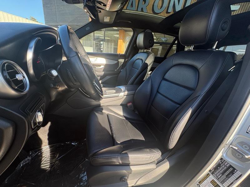 2020 Mercedes-Benz GLC-Class Image 10