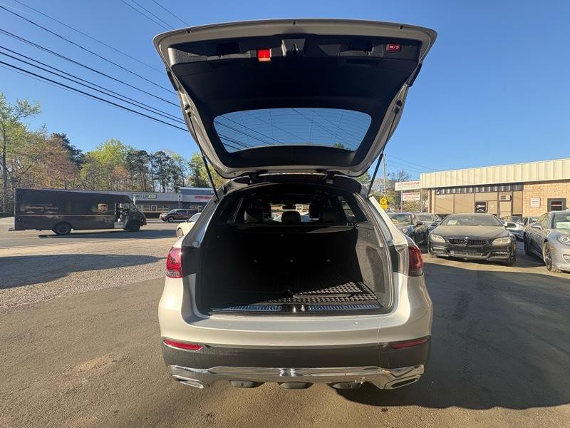 2020 Mercedes-Benz GLC-Class Image 31