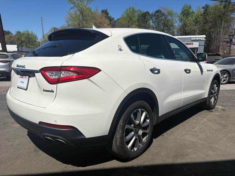 2018 Maserati Levante Image 5