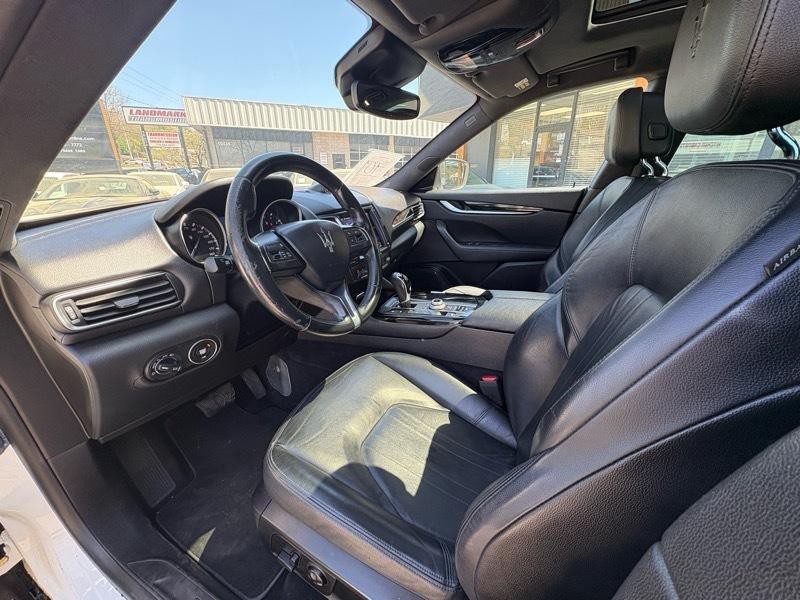 2018 Maserati Levante Image 19