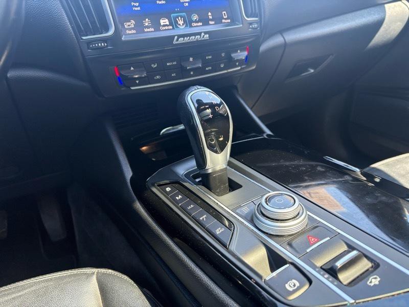 2018 Maserati Levante Image 33