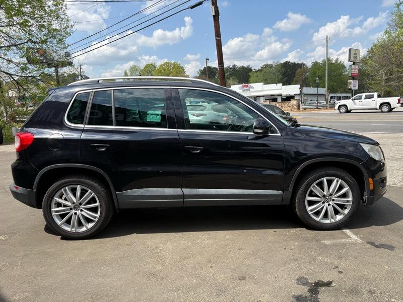 2011 Volkswagen Tiguan Image 4