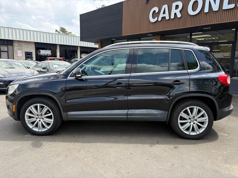 2011 Volkswagen Tiguan Image 8