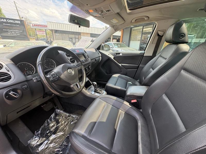 2011 Volkswagen Tiguan Image 9