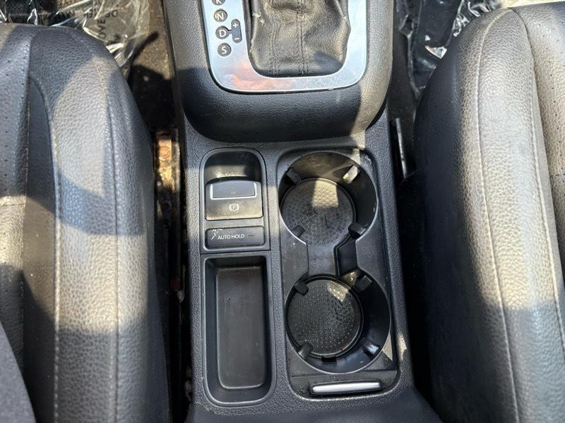 2011 Volkswagen Tiguan Image 21