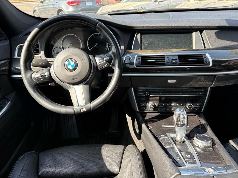 2014 BMW 5 Series Image 9