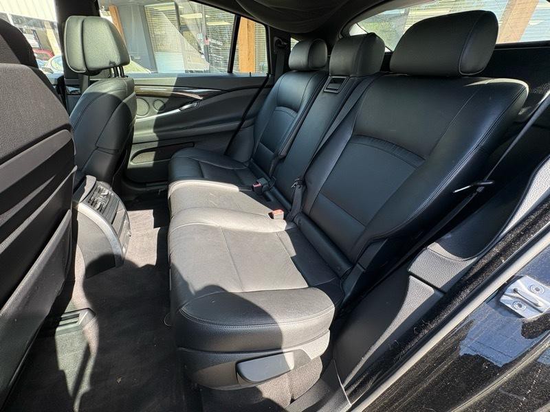 2014 BMW 5 Series Image 29