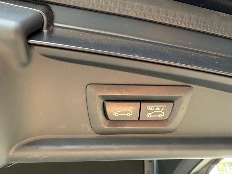 2014 BMW 5 Series Image 33